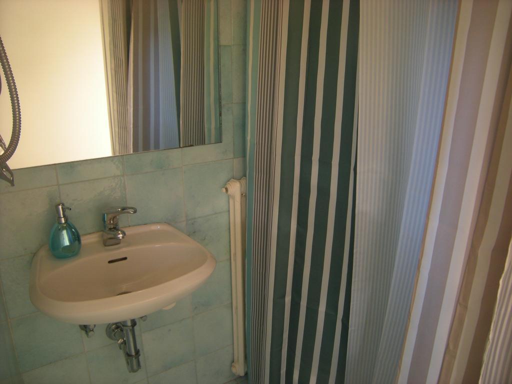 My Sweet Home In S. Frediano Firenze Ruang foto